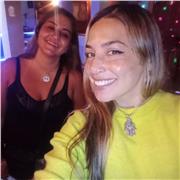 Profesora graduada de Inglés. Enseño Español también a todas las edades y niveles. Diseñando las clases de forma lúdica y dinámic.